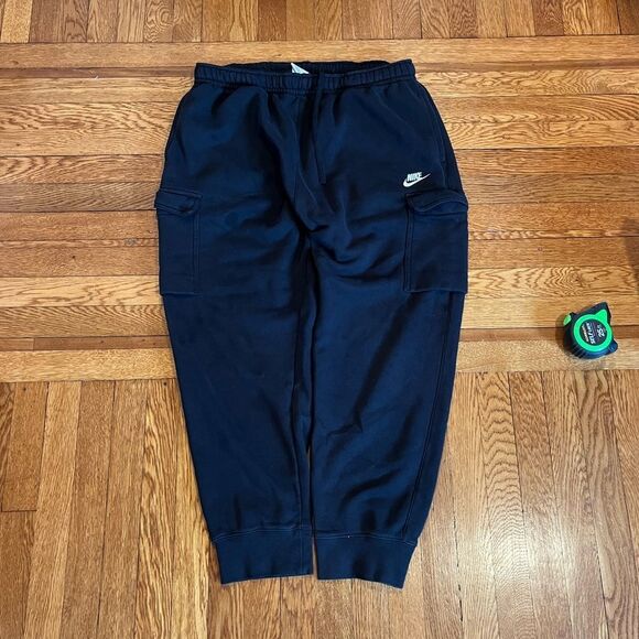 Nike Pants (Modern)‎ - Picture 1 of 8